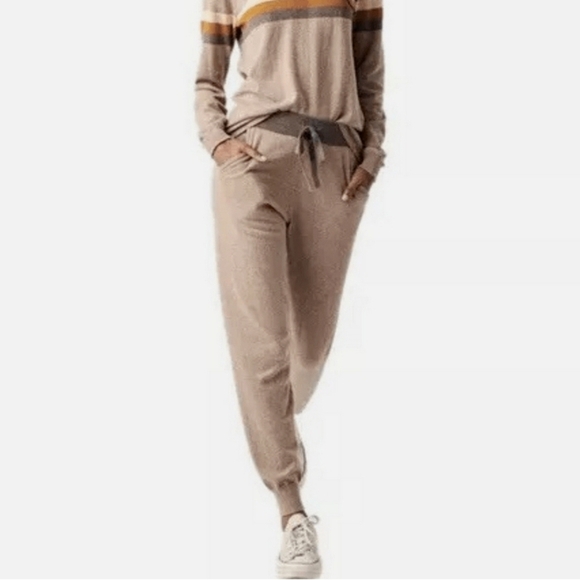 Faherty fireside Surf Stripe Surf Sweater Jogger Pants Small Cotton Cashmere Tan - Picture 1 of 8